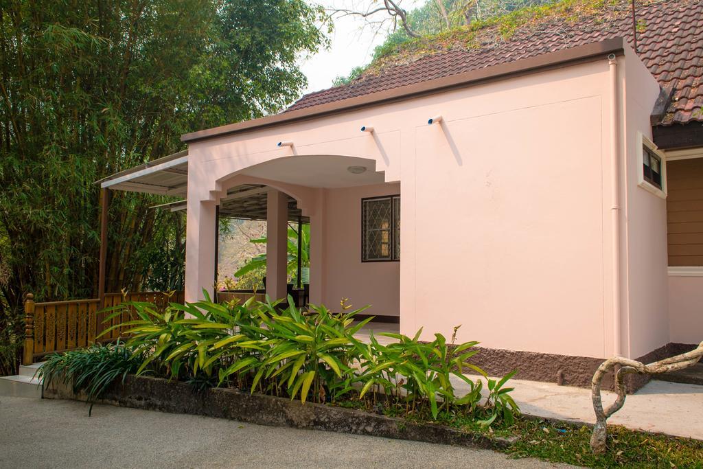 Rinrada Resort Chiang Mai Exterior photo