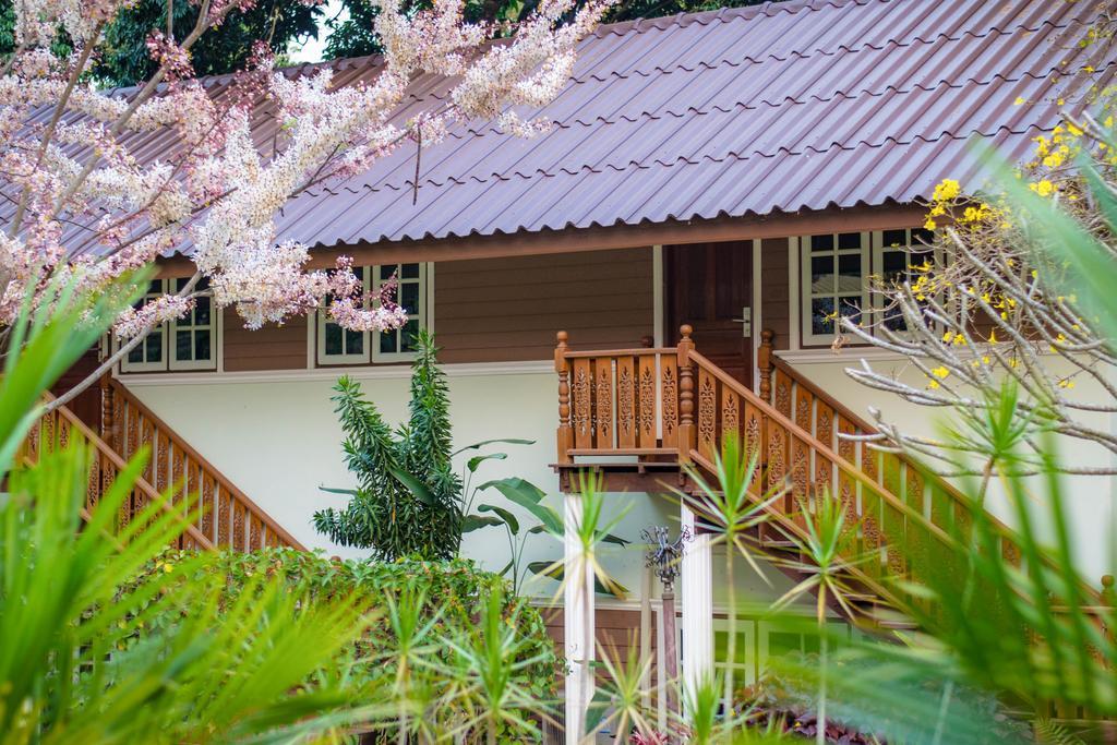 Rinrada Resort Chiang Mai Exterior photo